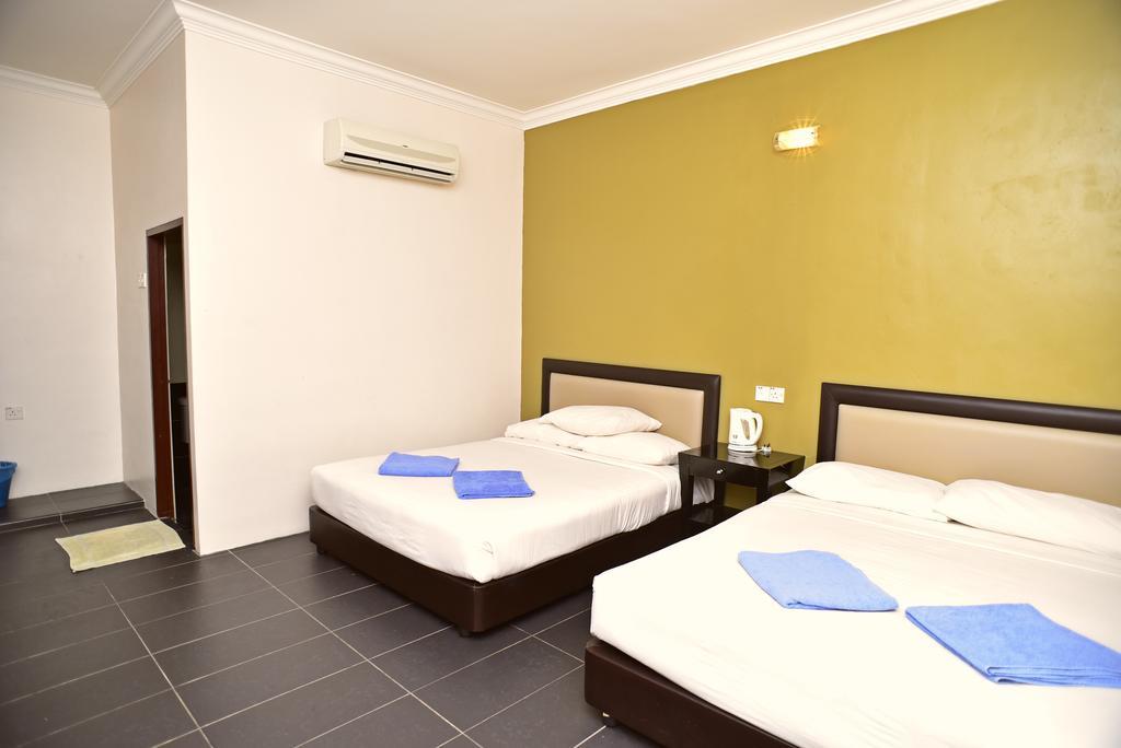 Vikri Beach Resort Pekan Pangkor Eksteriør bilde